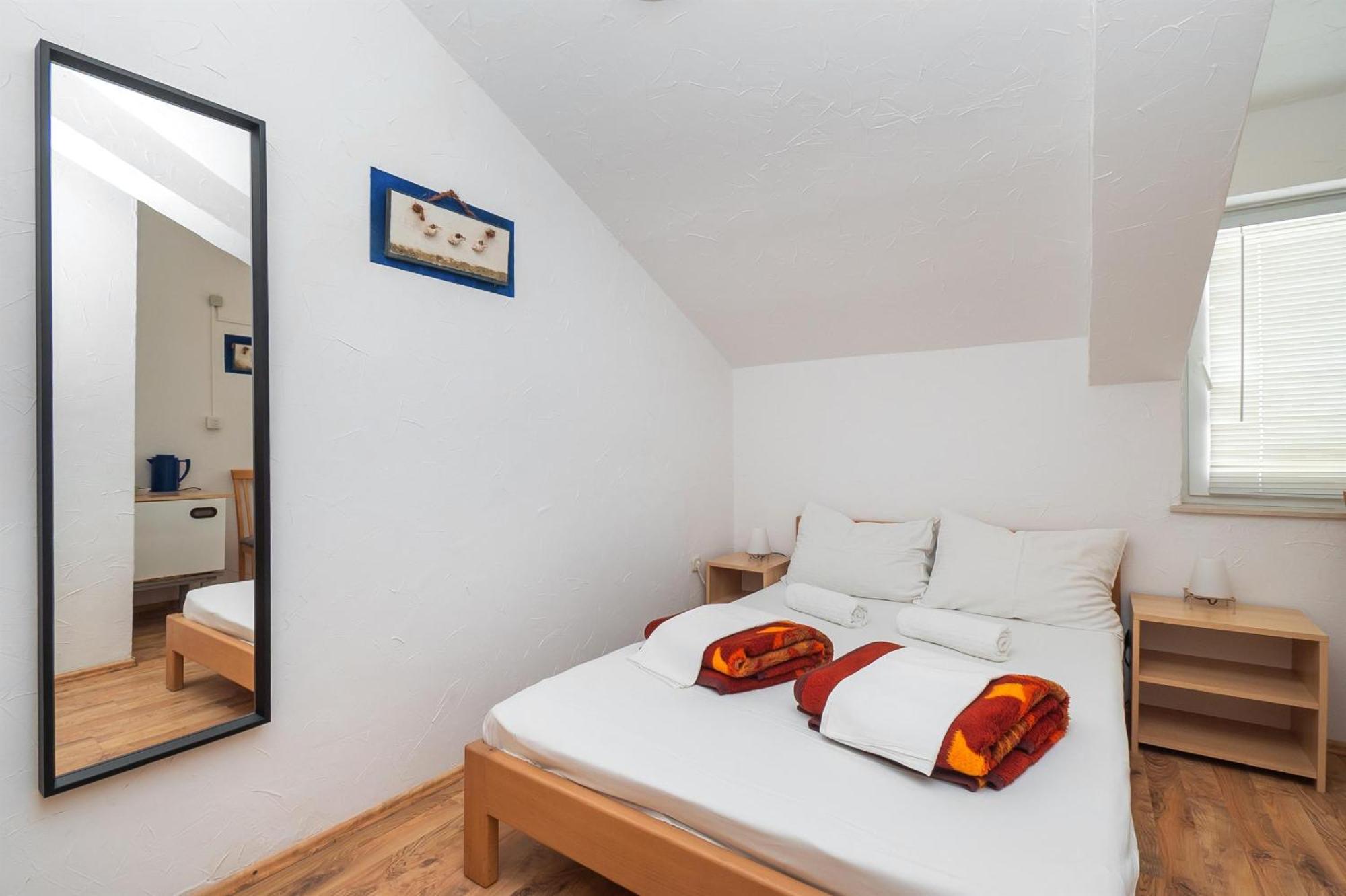 Apartments And Rooms Mladen Vodice Dış mekan fotoğraf
