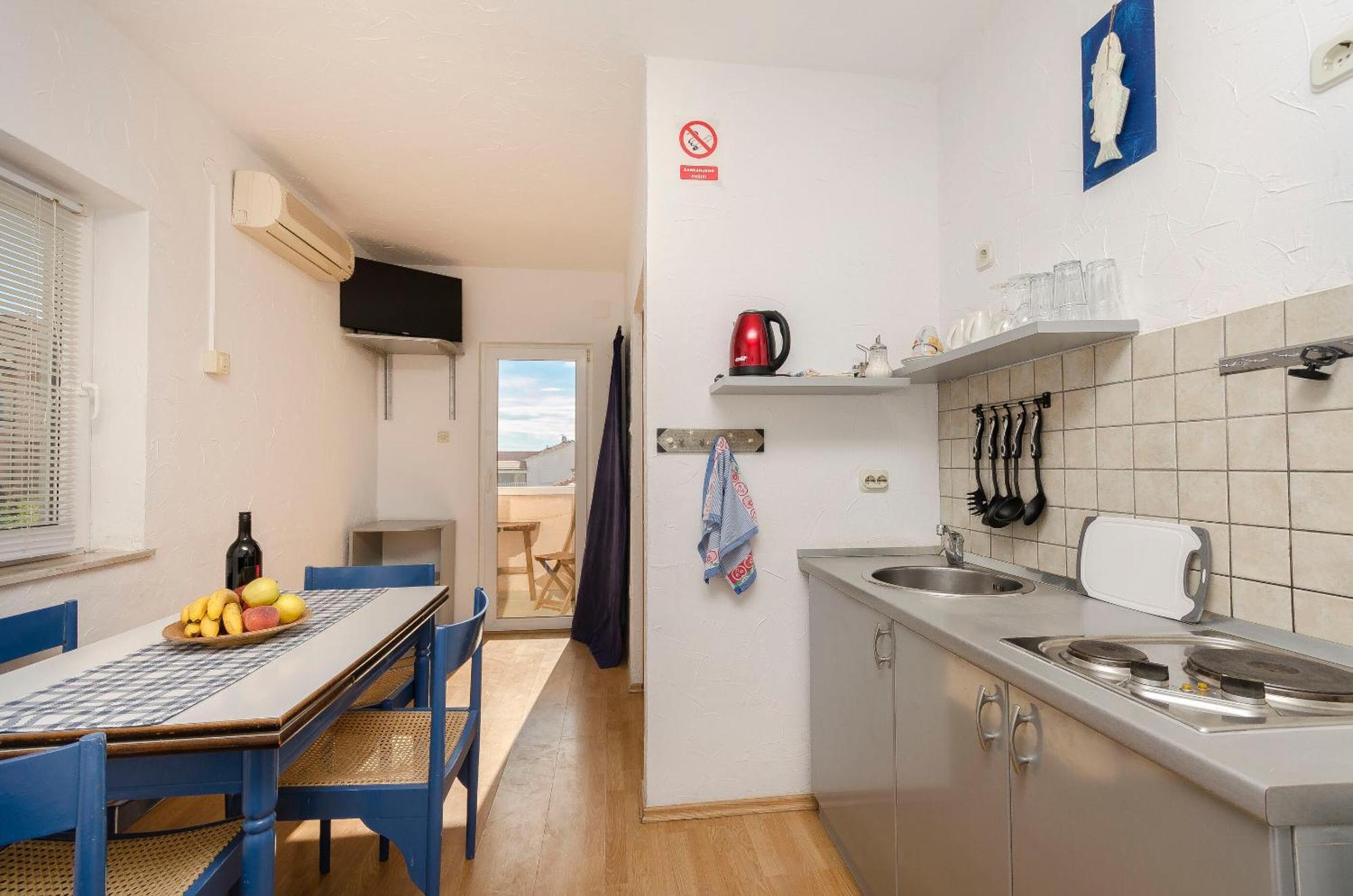 Apartments And Rooms Mladen Vodice Dış mekan fotoğraf