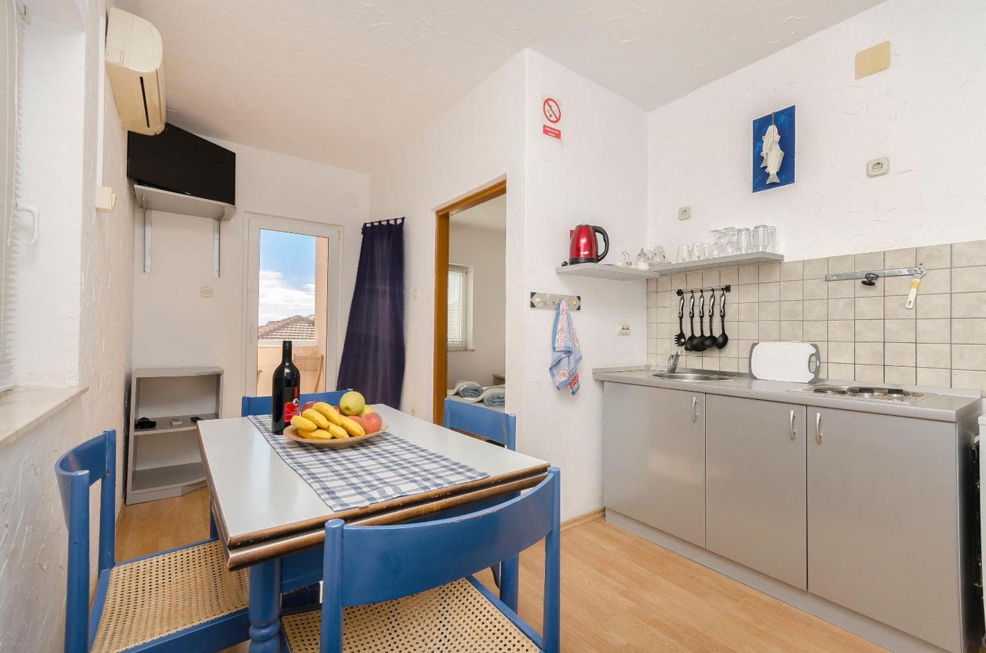 Apartments And Rooms Mladen Vodice Dış mekan fotoğraf